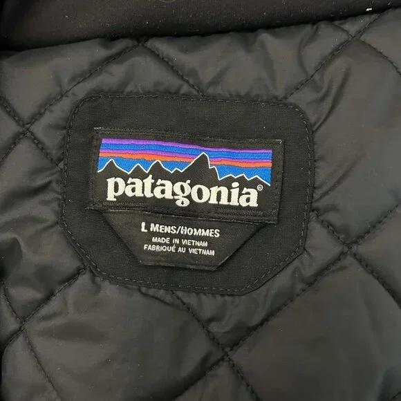 Patagonia Men's Size Large Hooded Quilted Black Winter Isthmus Jacket Full Zip